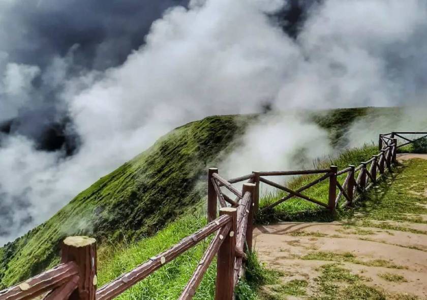 4 Nights 5 Days Shillong Tour Package | Meghalaya